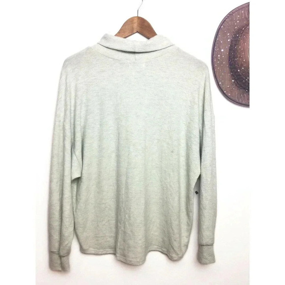 Socialite Women Blue Turtleneck Sweater Large - Picture 1 of 4